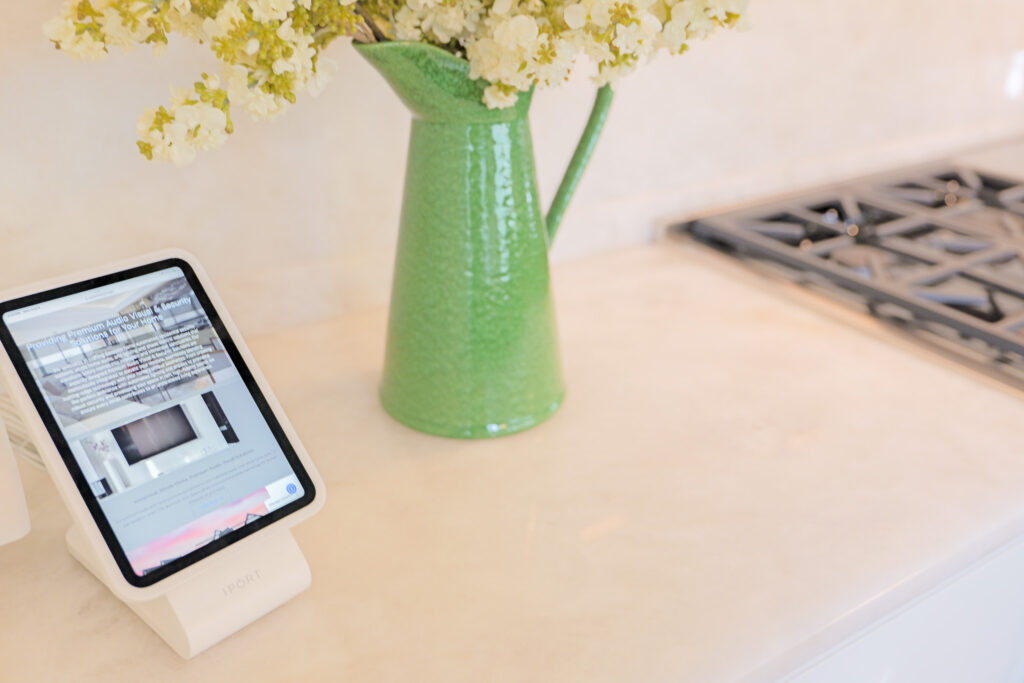 P1057455 Home Lighting, Audio, and Shade Control Center